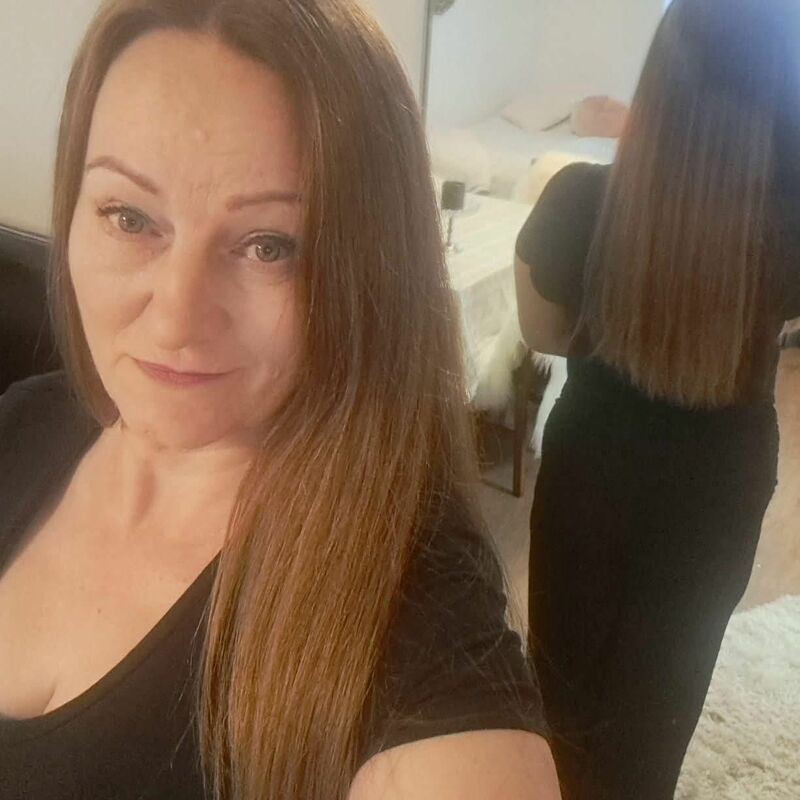 Eija Parkkinen, Virtakiven saunan yrittäjä.